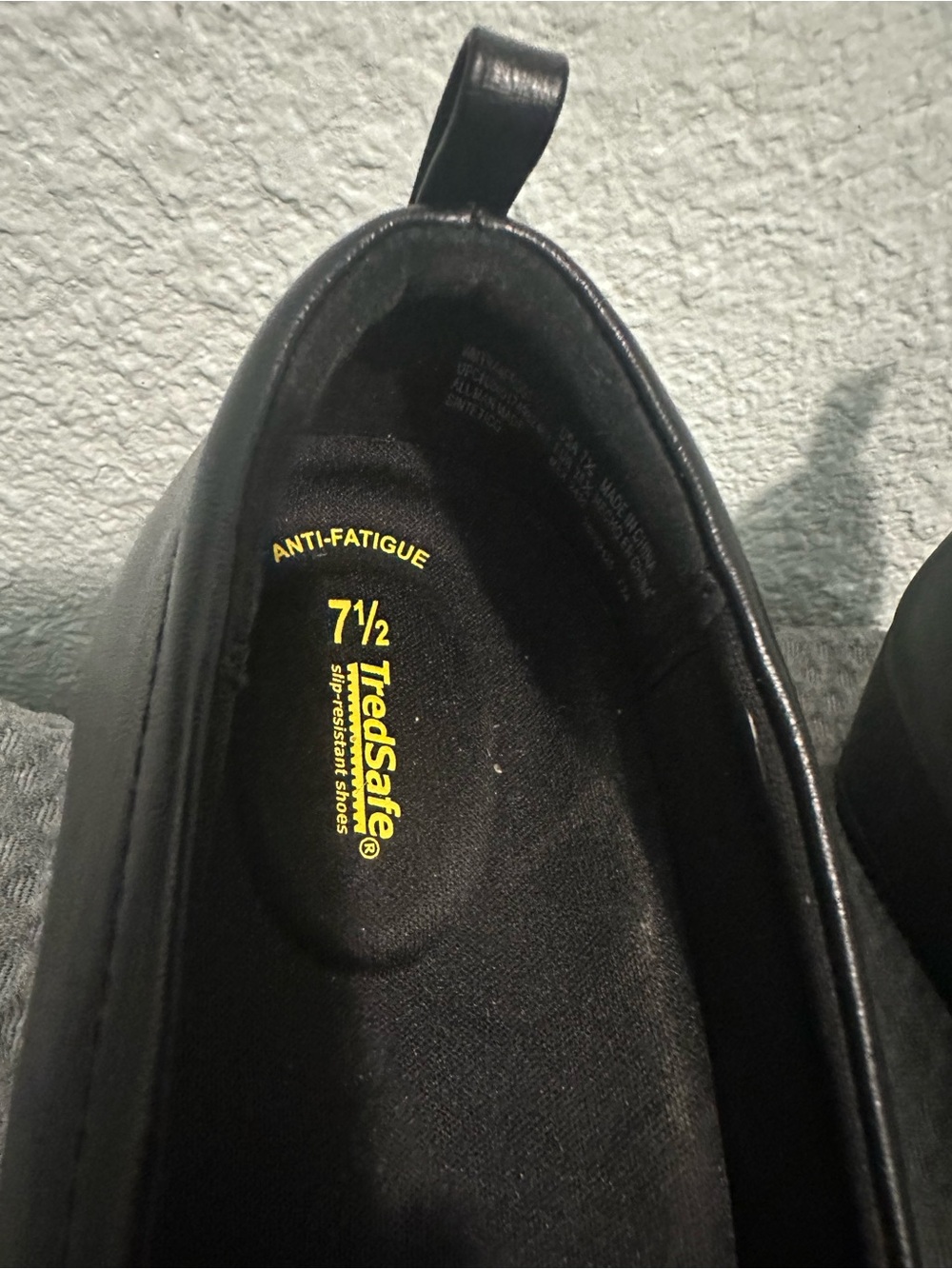 Tredsafe Women's Black Slip-On Crossband Flats - Size 7 1/2 - Picture 4 of 8